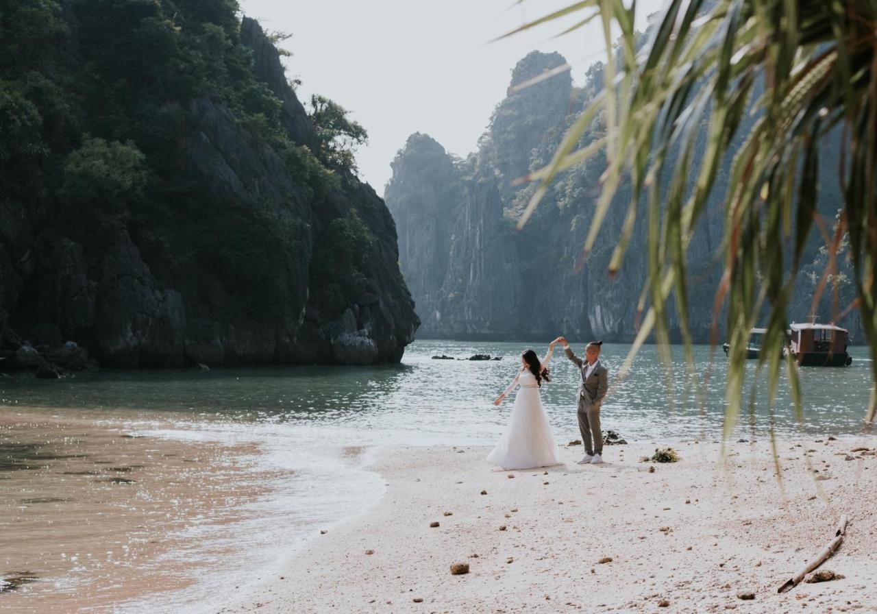 Dai Thuy Hotel Dong Khe Sau ภายนอก รูปภาพ